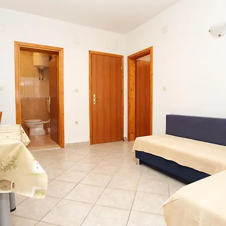 Apartman Sreser 10138c *